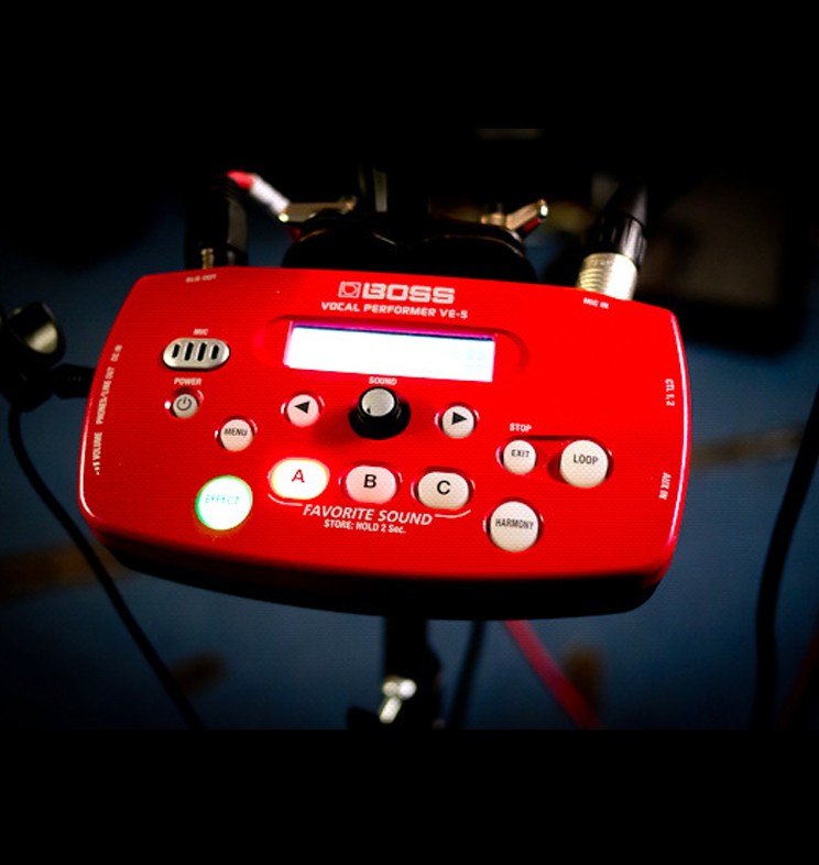 BOSS Vocal Performer Effects Processor